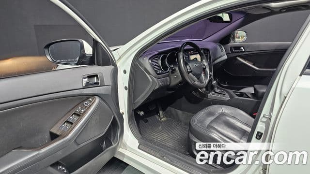 Kia K5 Prestige, 2013 10