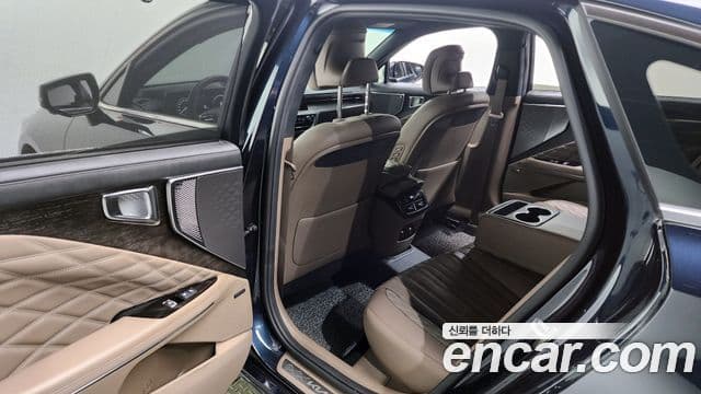 Kia K8 Signature, 2022 11