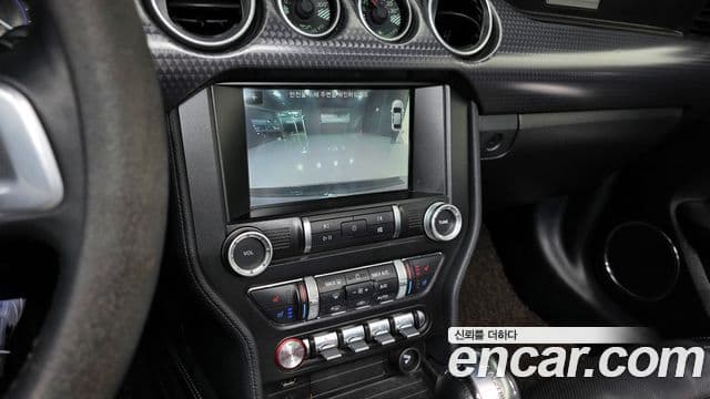 Ford Mustang кабриолет, 2019 16