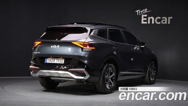 Kia Sportage 5세대 гибрид Signature 2WD, 2024 2