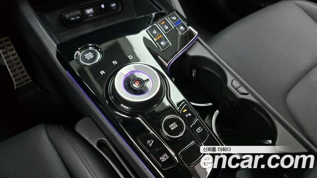 Kia Sportage 5세대 гибрид Signature 2WD, 2024 9