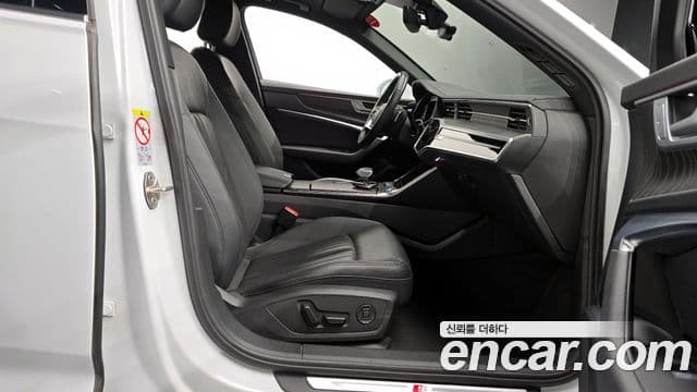 Audi A6 (C8) Premium, 2023 11