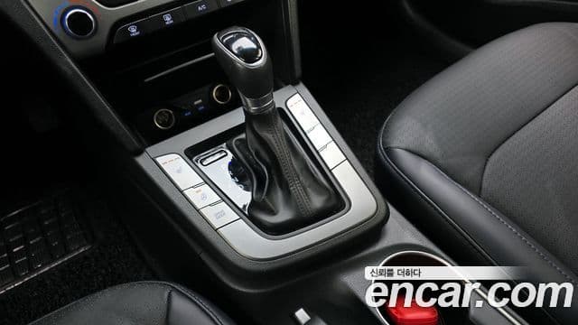 Hyundai Avante AD 1.6 GDI Smart, 2016 9