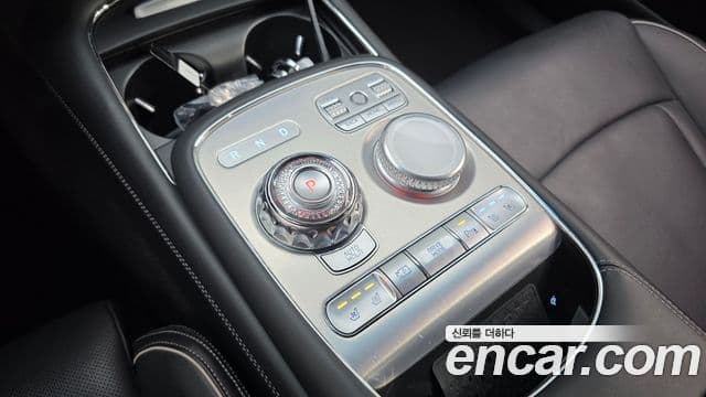 Genesis G90 (RS4) бензин 3.5 турбо AWD, 2022 9