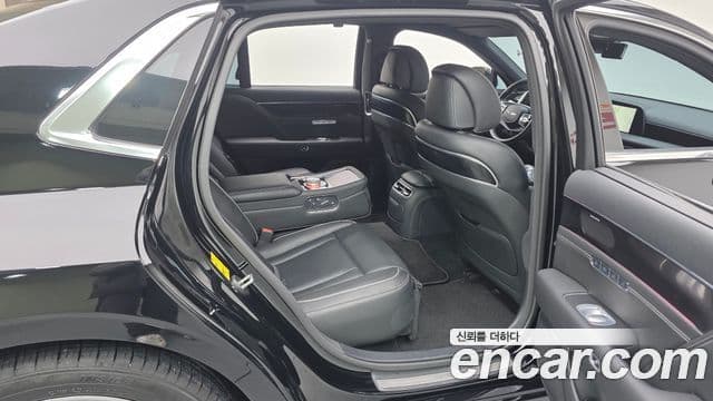 Genesis G90 (RS4) бензин 3.5 турбо AWD, 2022 12