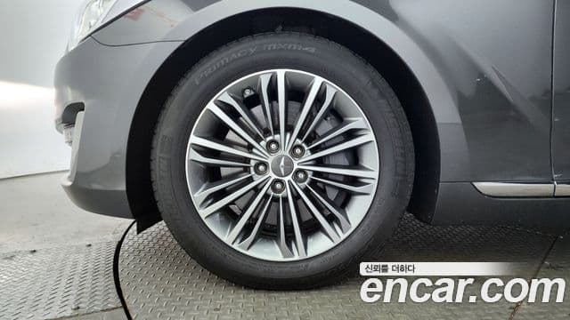 Genesis EQ900 Luxury, 2018 все фото