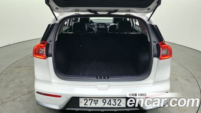 Kia Niro Prestige, 2018 20