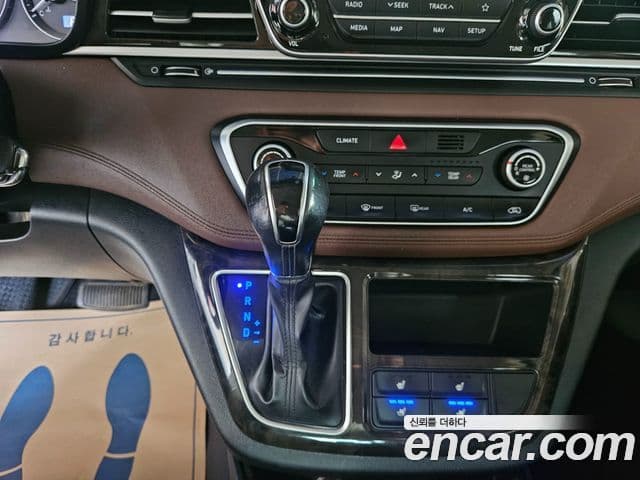 Hyundai The / новый New Grand Starex Exclusive, 2019 13