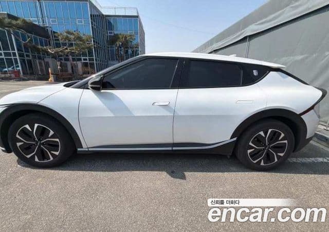 Kia EV6 Air, 2023 2