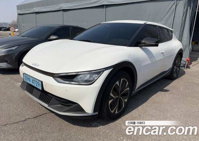 Kia EV6 Air, 2023 все фото