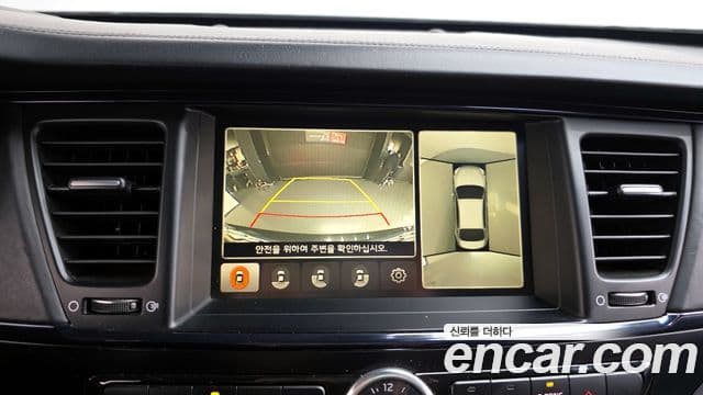 Kia K9 Special, 2013 16