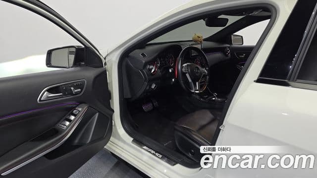 Mercedes-Benz A-класс W176 A45 AMG 4MATIC, 2015 10