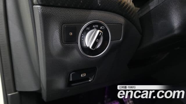 Mercedes-Benz A-класс W176 A45 AMG 4MATIC, 2015 13