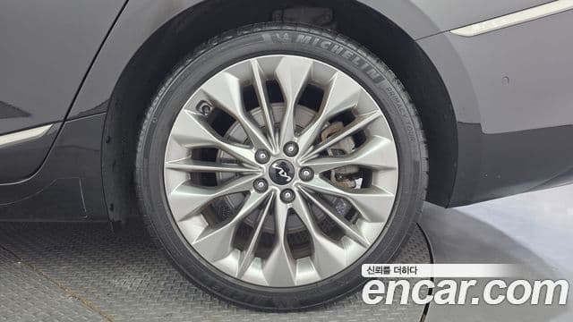 Kia K8 Platinum, 2022 все фото