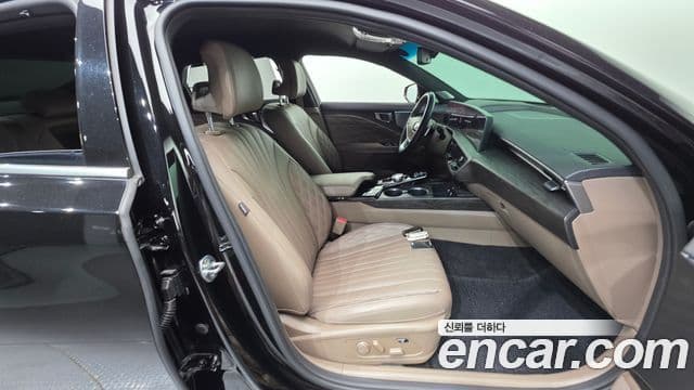 Kia K8 Platinum, 2022 10