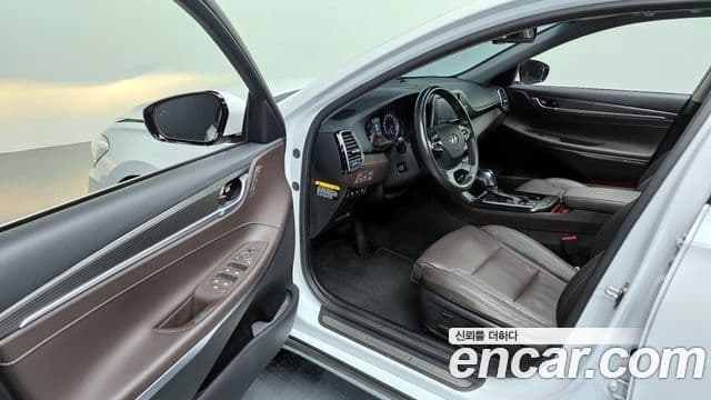 Hyundai Grandeur IG Special, 2019 11