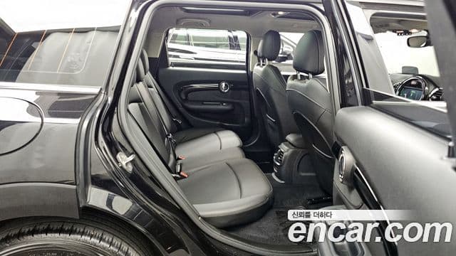 Mini Cooper 클럽맨 2세대, 2020 12