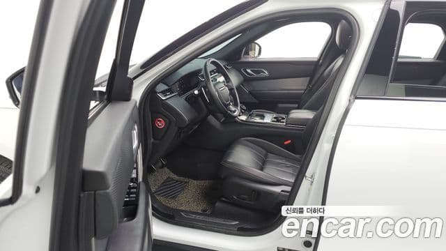 Land Rover Range Rover Velar 2.0 D240 R-Dynamic SE, 2019 10