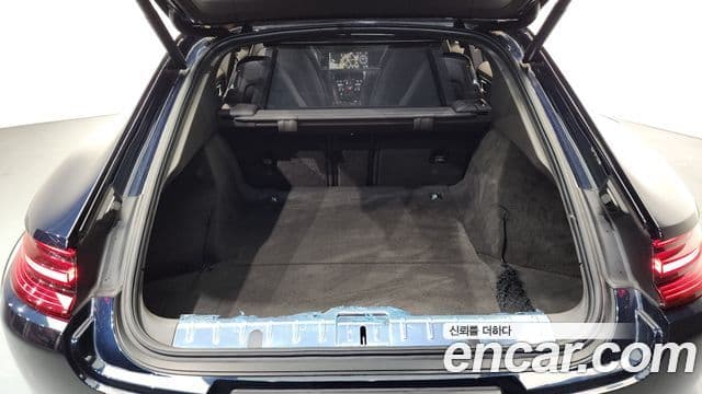 Porsche Panamera (971), 2019 20