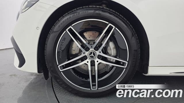 Mercedes-Benz E-класс W214 AMG Line, 2025 все фото