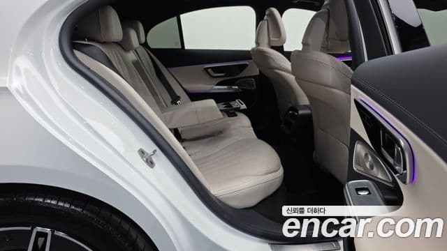 Mercedes-Benz E-класс W214 AMG Line, 2025 12