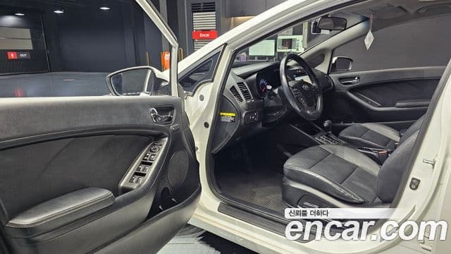 Kia K3 Noblesse, 2015 11