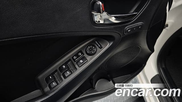 Kia K3 Noblesse, 2015 16