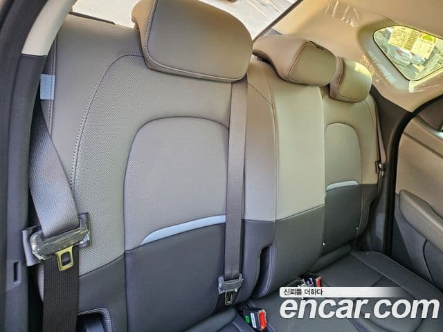 Kia Seltos 2세대 Trendy, 2026 11