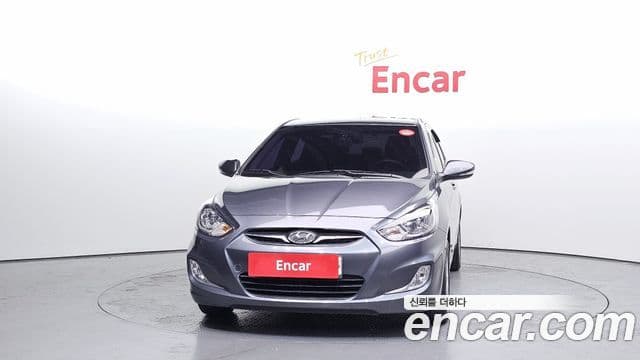 Hyundai Accent(новый кузов / новое поколение) Premier, 2013 3
