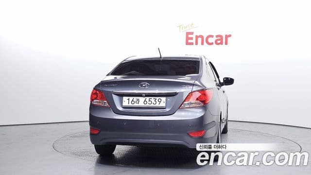 Hyundai Accent(новый кузов / новое поколение) Premier, 2013 4