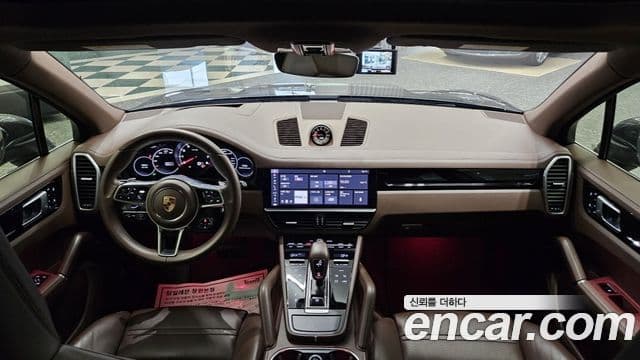 Porsche Cayenne (PO536), 2019 7