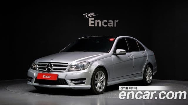 Mercedes-Benz C-класс W204 Avantgarde, 2013 1
