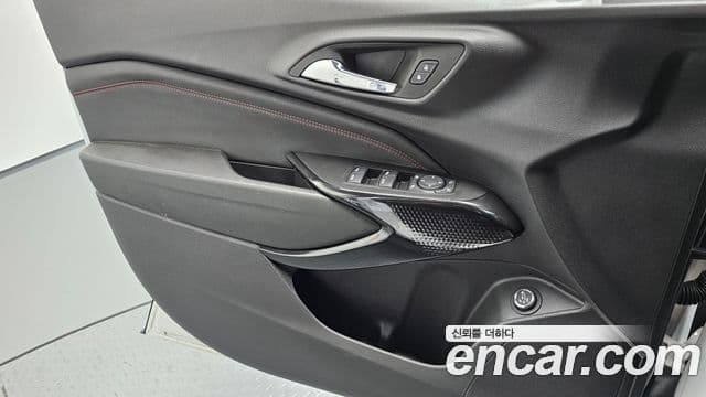 Chevrolet(GM대우) Trax кроссовер 1.2 RS, 2024 14