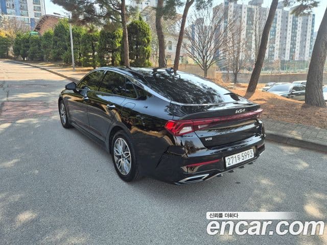 Kia K5 гибрид 3세대 Noblesse, 2023 2