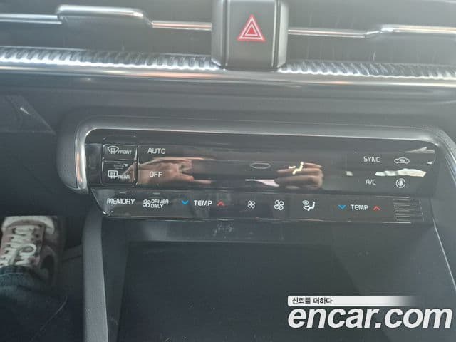 Kia K5 гибрид 3세대 Noblesse, 2023 13