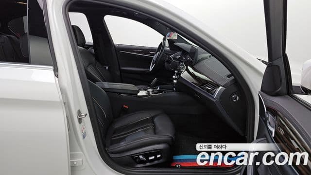 BMW 5시리즈 (G30) 520i M Sport, 2022 11