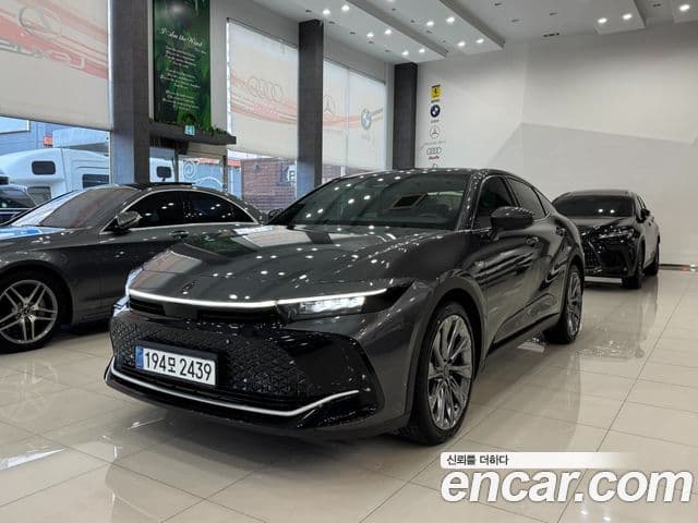 Toyota 크라운 кроссовер, 2024 1