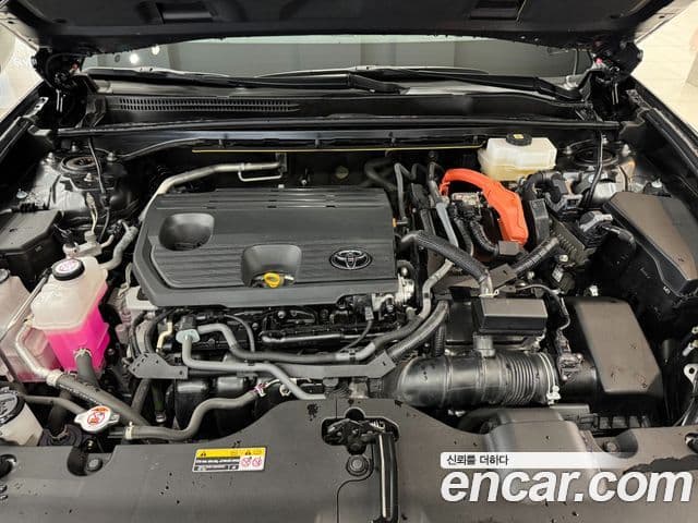 Toyota 크라운 кроссовер, 2024 6