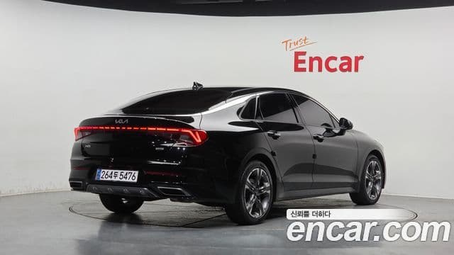 Kia K5 гибрид 3세대 Signature, 2023 2