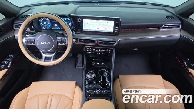 Kia K5 гибрид 3세대 Signature, 2023 7