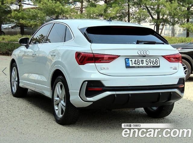 Audi Q3 (F3) 35 TDI Quattro Premium Sportback, 2023 3