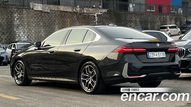 BMW 5시리즈 (G60), 2025 2