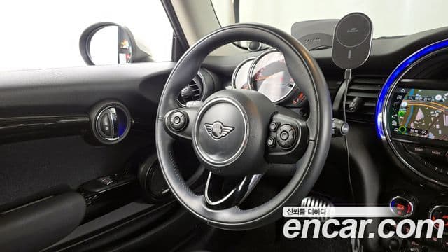 Mini Cooper 3세대, 2019 13