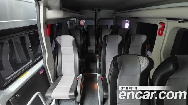 Renault Korea(Samsung) Master 2.3 15인승, 2020 13