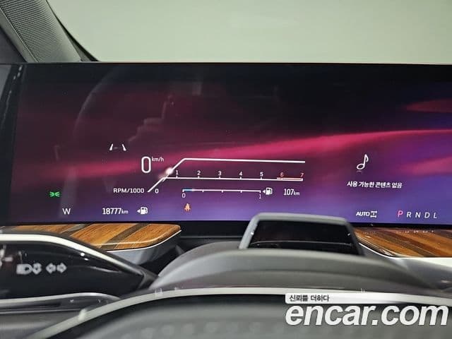 Cadillac Escalade 5세대 ESV Sport Platinum, 2025 8