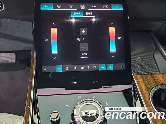 Cadillac Escalade 5세대 ESV Sport Platinum, 2025 16