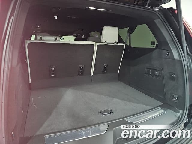 Cadillac Escalade 5세대 ESV Sport Platinum, 2025 20