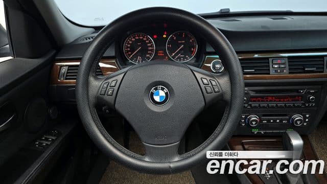 BMW 3시리즈 (E90) 320d седан, 2009 14