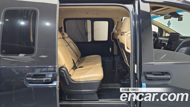 Hyundai Staria Modern, 2022 12