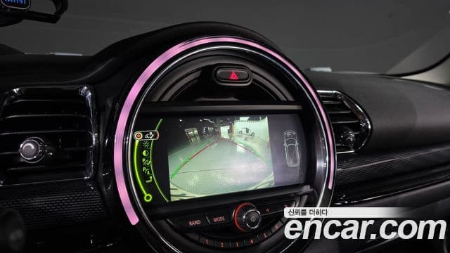 Mini Cooper D 클럽맨 2세대, 2016 18